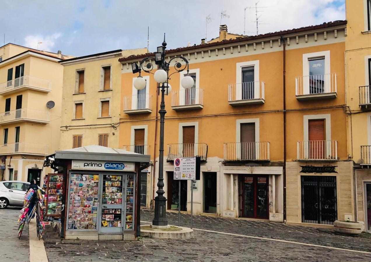 Casa Degli Orefici Acomodação com café da manhã Campobasso Exterior foto